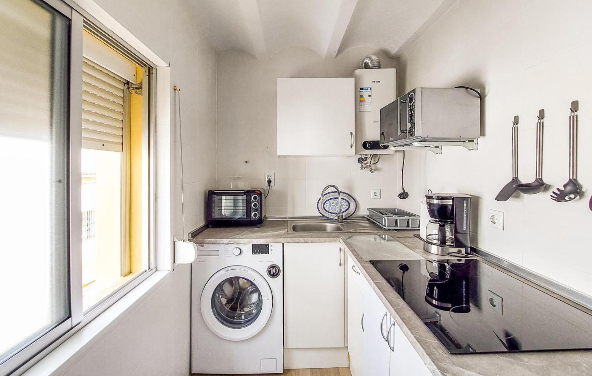 2 Bedroom Nice Apartment In Пуерто Реал Екстериор снимка